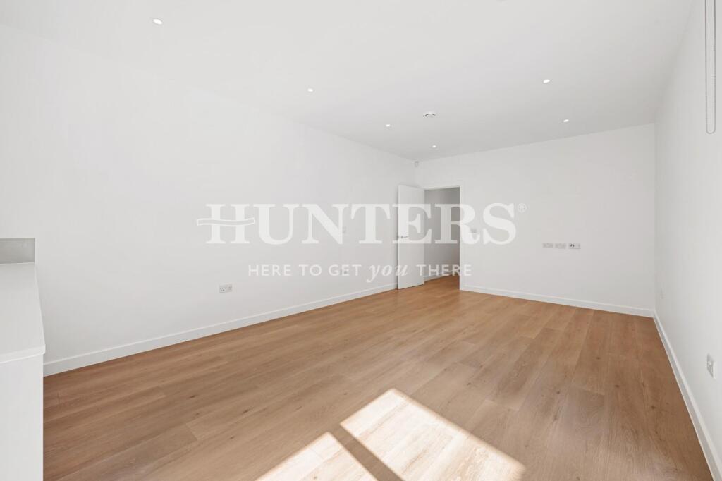 Main image of property: Archway Road, London, N6