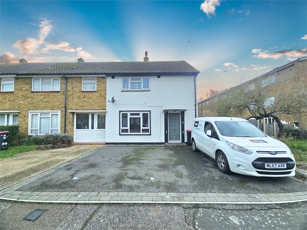 Main image of property: Bunters Avenue, Shoeburyness, Shoeburyness, 