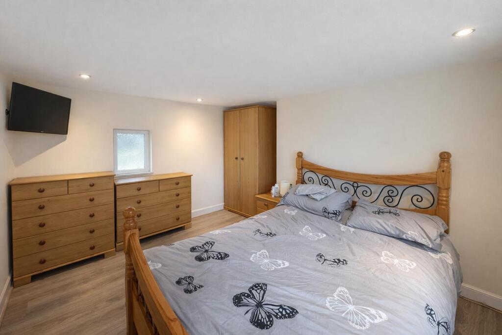 Additional image 9 of Calver Road, Keighley