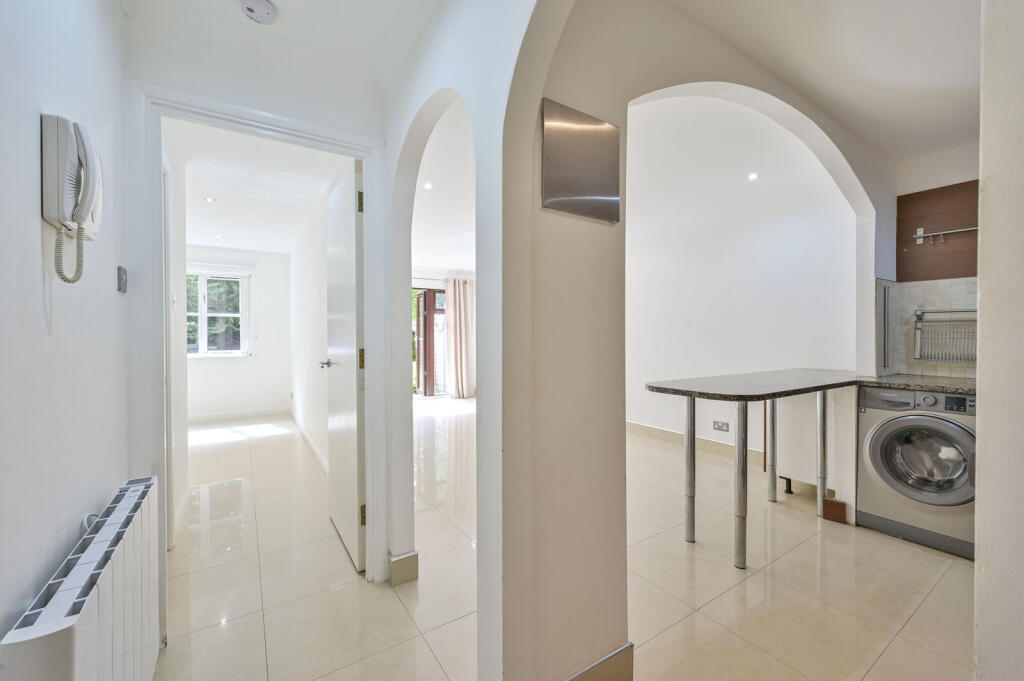 Apartment in London, Southfields - View 5