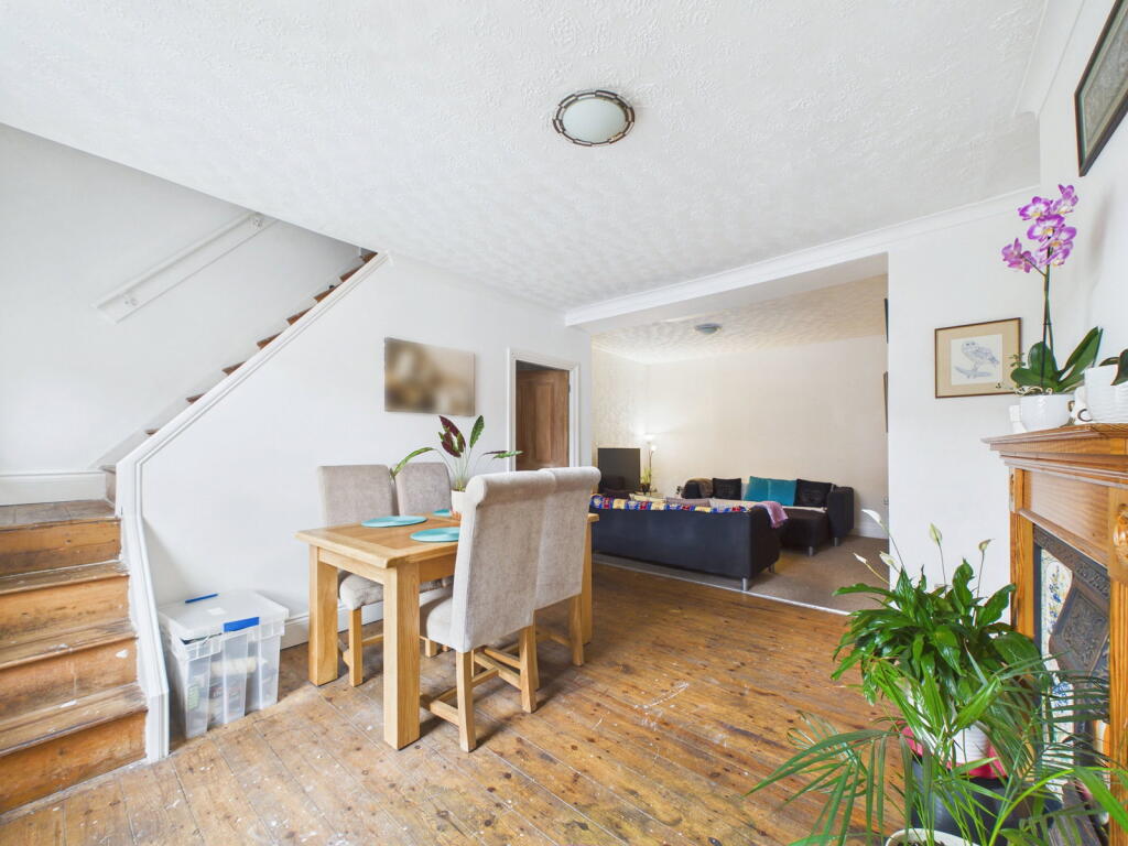 House in Torquay - More
