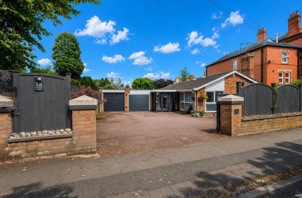 Main image of property: Irthlingborough Road, Wellingborough
