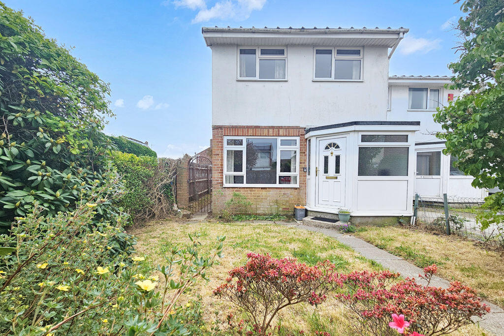 Main image of property: Violet Avenue, Hill Head, PO14