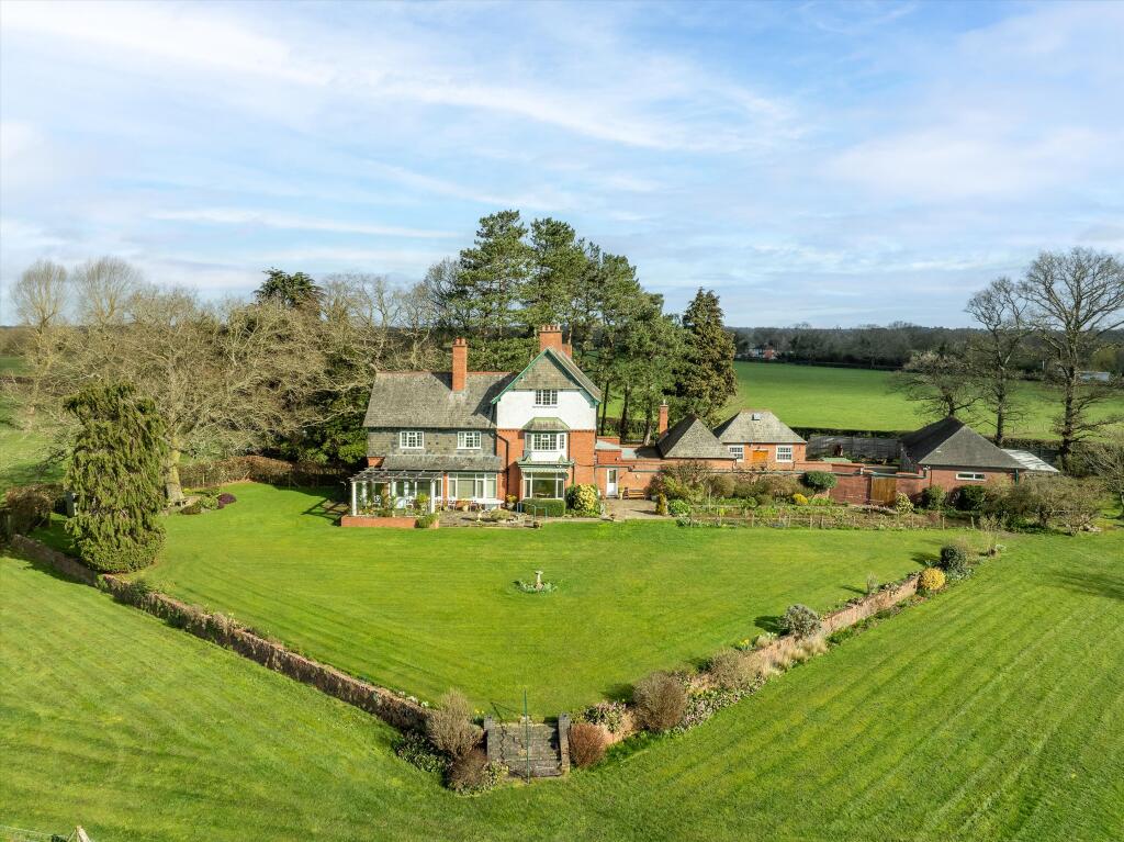 Main image of property: Liveridge Hill, Henley-in-Arden, Warwickshire B95
