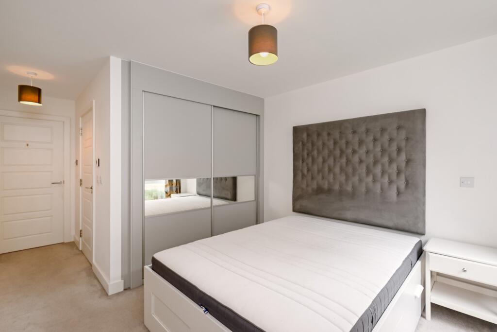 Apartment in York - More