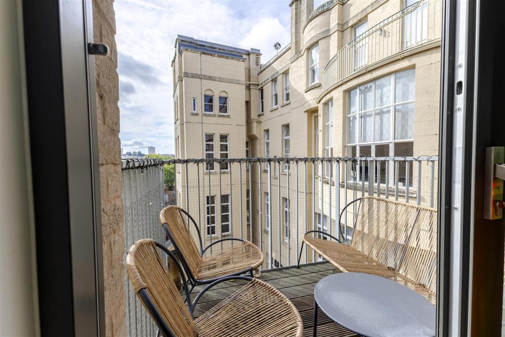 French Yard, Guinea Street, Bristol, BS1 photo 4
