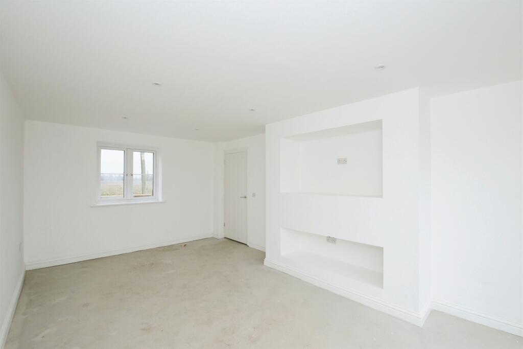 House in South Holland, Pinchbeck - View 4
