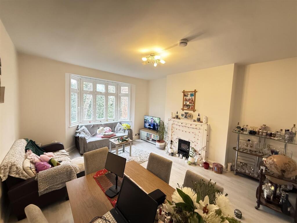 Main image of property: Finchley Road, London NW3