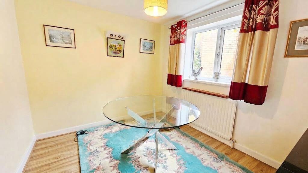 Apartment in Hereford, Portfields - More