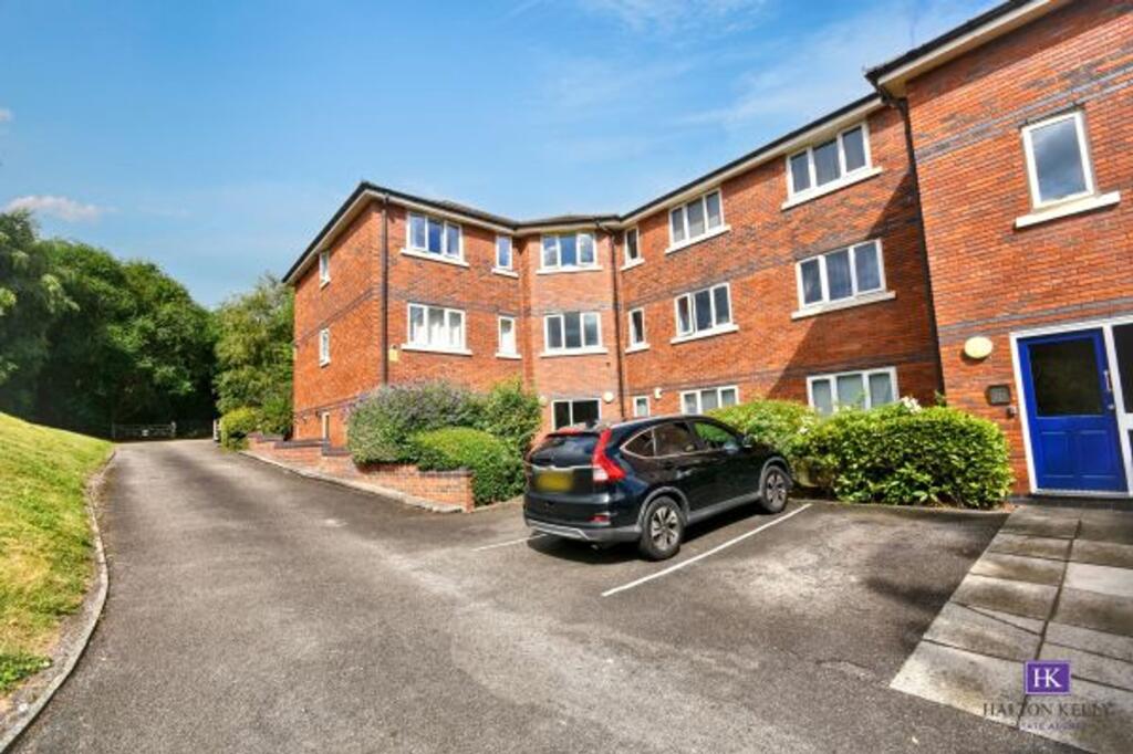 Main image of property: High Gates Close, Bewsey, WA5