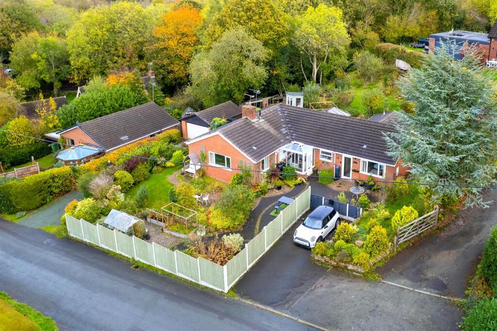 4-bed detached on Pontesbury Hill, Pontesbury, Shrewsbury, £525,000