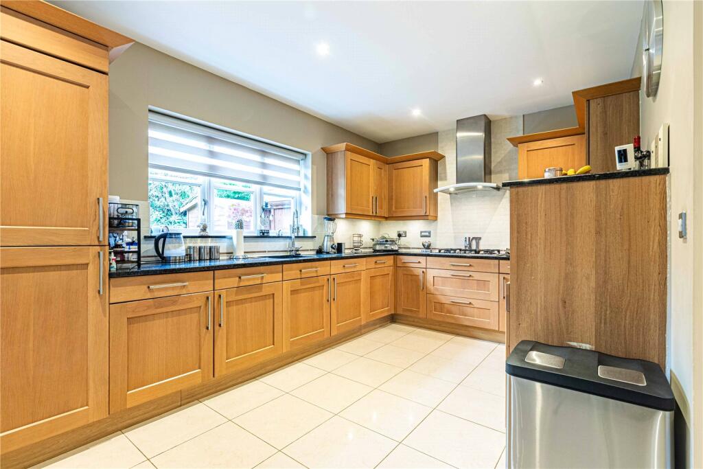 Additional image 3 of Beningfield Drive, St. Albans, Hertfordshire, AL2