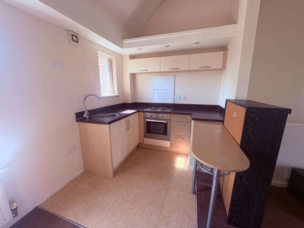 Apartment in Lincoln, Lincolnshire - View 2