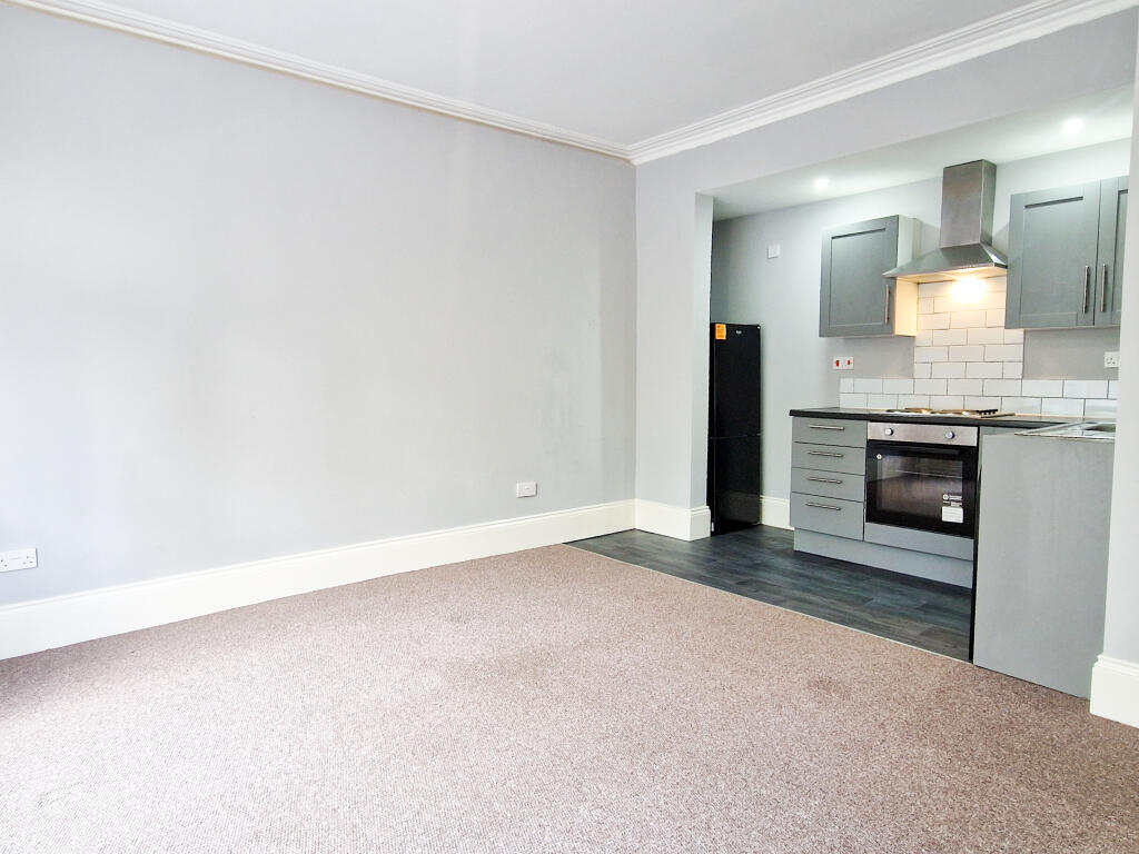 Additional image 5 of Yardley Wood Road Moseley B13 9JL