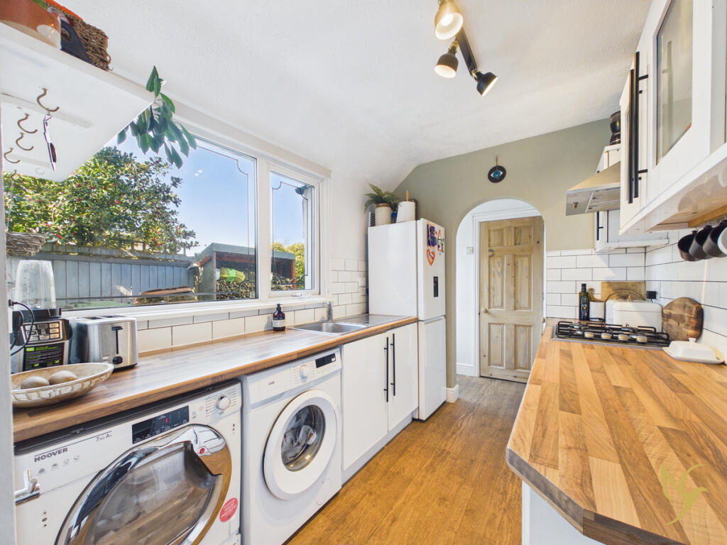 #WelcomeHome to: 65 Brookland Road, Walsall, WS9 9LY photo 4