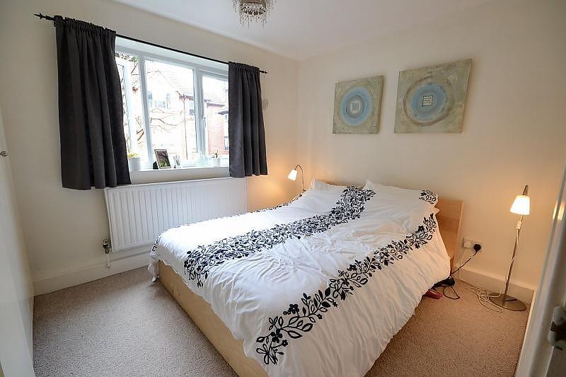 Apartment in Manchester - View 5
