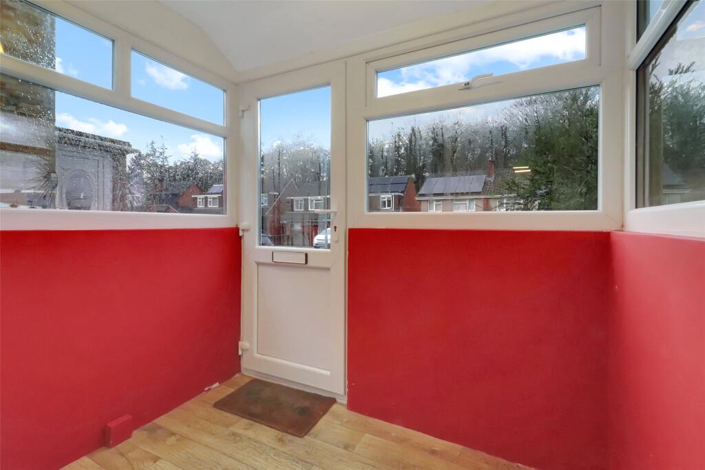15, Meadow Park, Bideford, Devon, EX39 photo 4