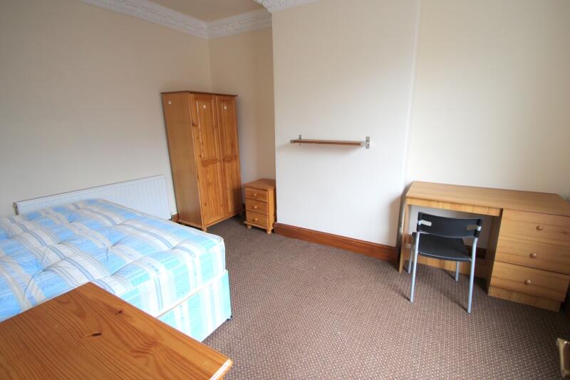 Norwood Place, Leeds, West Yorkshire, LS6 - View 6