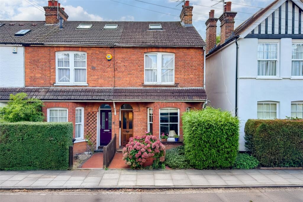 Main image of property: Brampton Road, St. Albans, Hertfordshire, AL1