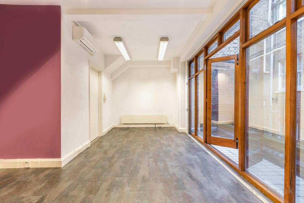 office (2).jpg