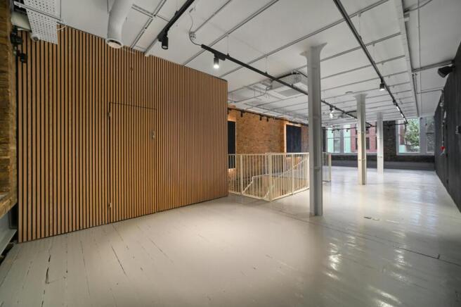 MD-BC-133ShoreditchHighStreet-18.JPG