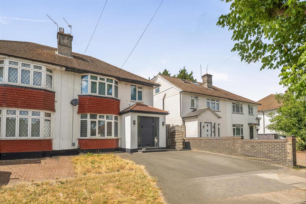House in Harrow - View 2