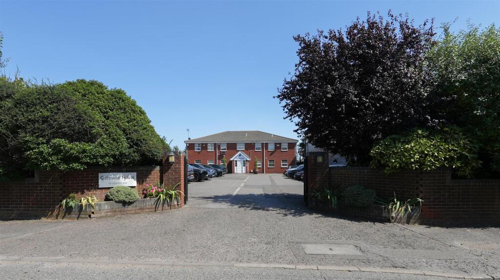 Main image of property: Coopers Way, Temple Farm Industrial Estate, Southend-On-Sea
