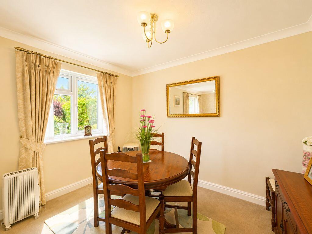 Davy Close, Burntwood, WS7 4FB photo 4