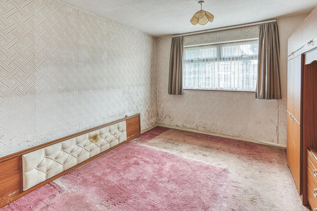 8 Dunbar Close, Sinfin, Derby DE24 3ED photo 4