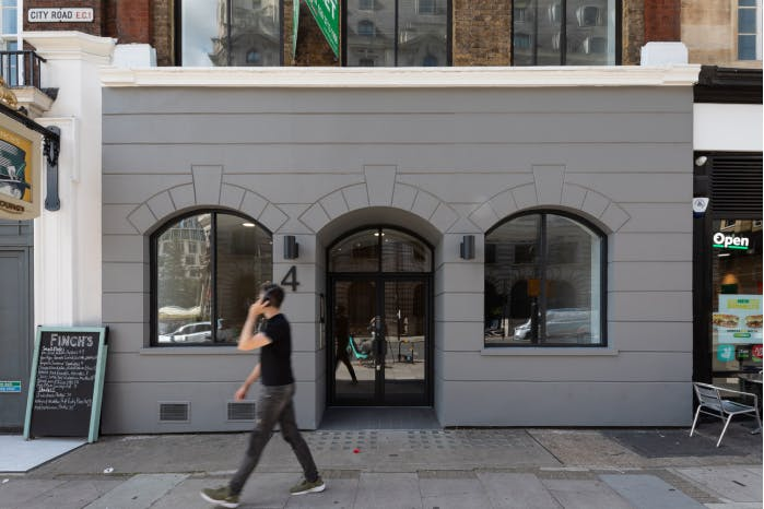 4 City Road - Exterior