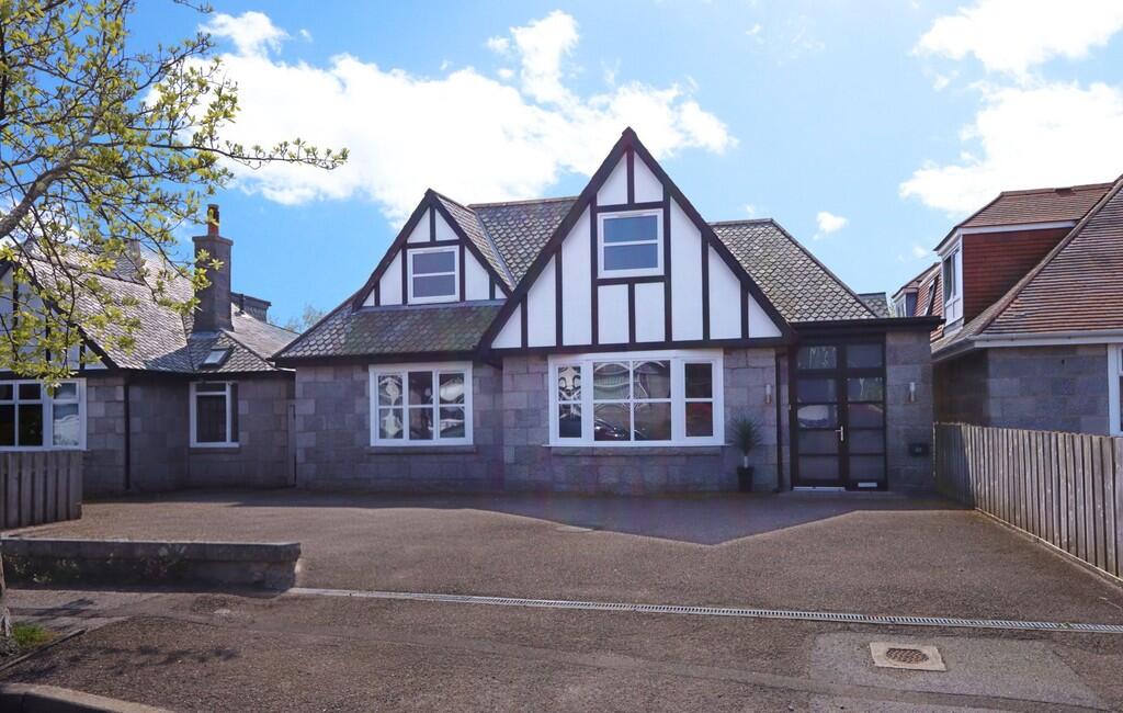 Main image of property: Edgehill Terrace, Aberdeen