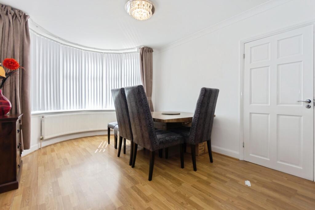 Lyndon Road, Solihull, West Midlands, B92 photo 4