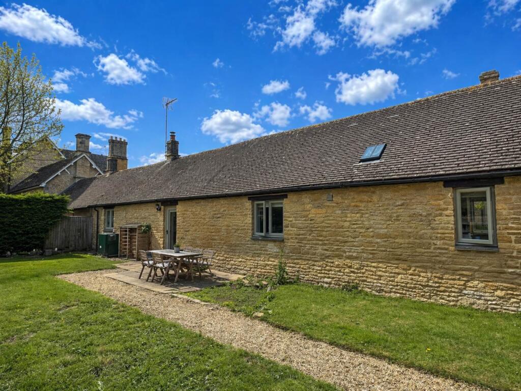 Main image of property: Lyneham Farm Cottages, Lyneham
