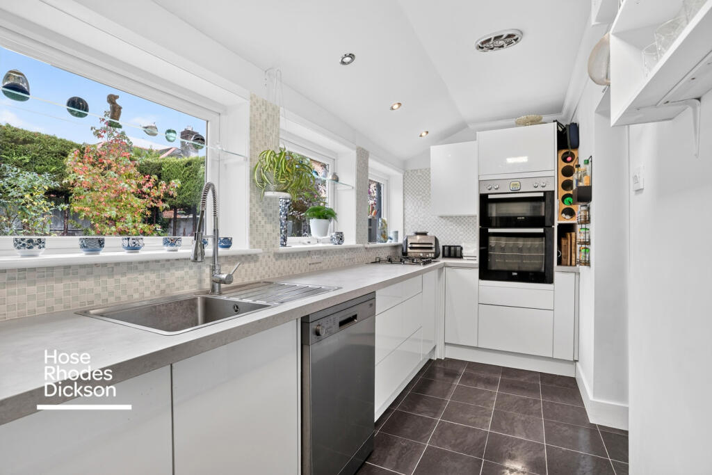 House in Portsmouth - View 3