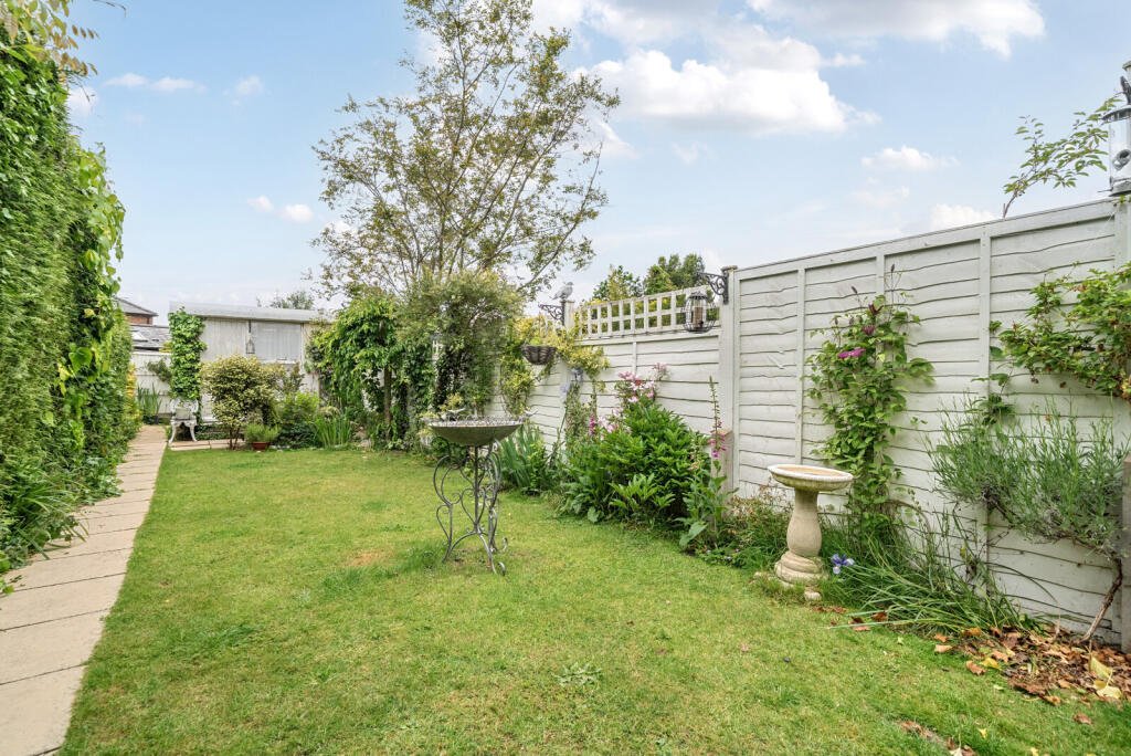 Portsmouth Road, Cobham, KT11 - View 3