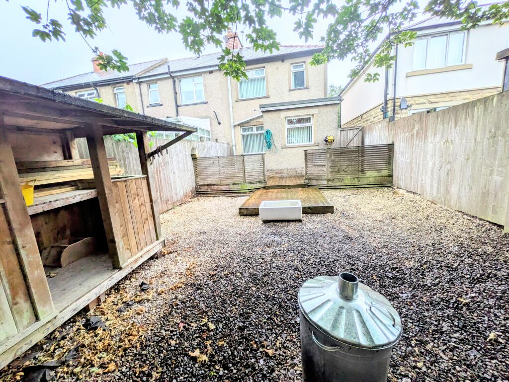 Additional image 16 of Beacon Grove, Bradford, BD6