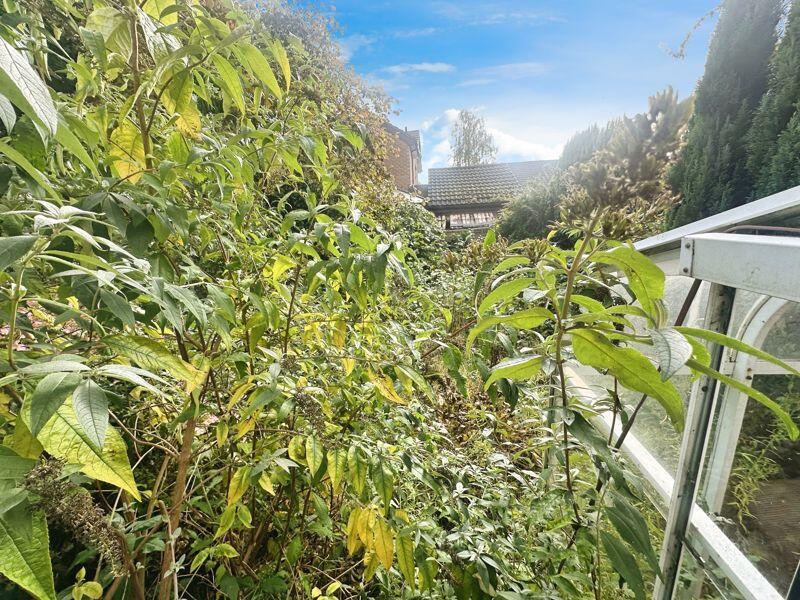 Givendale Drive, Manchester - SHARED OWNERSHIP photo 4