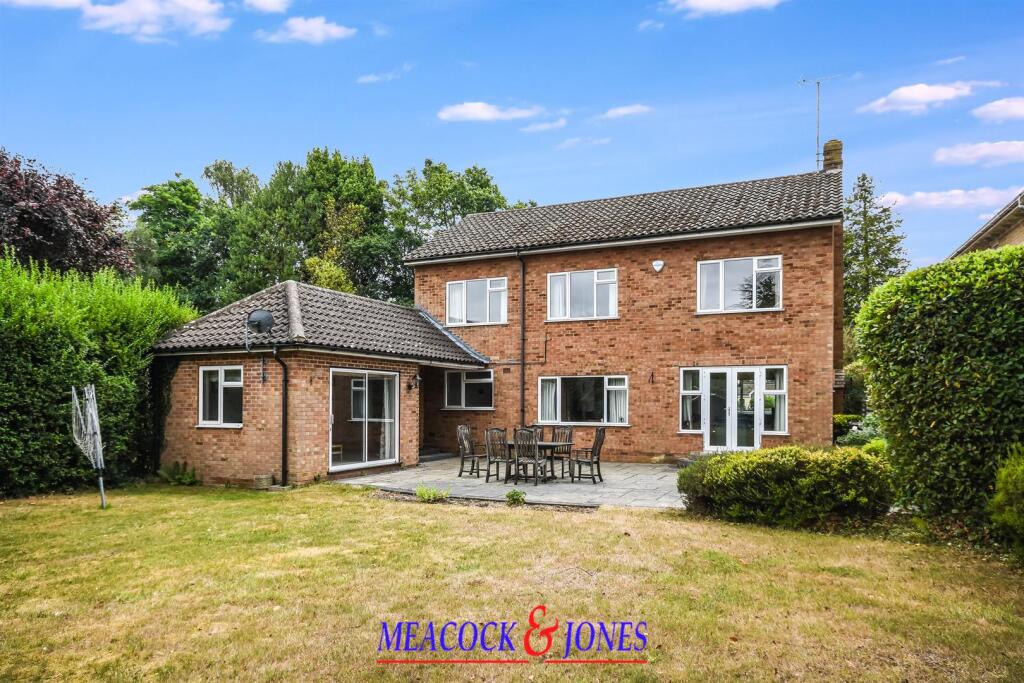 Priests Lane, Old Shenfield, Brentwood - View 5