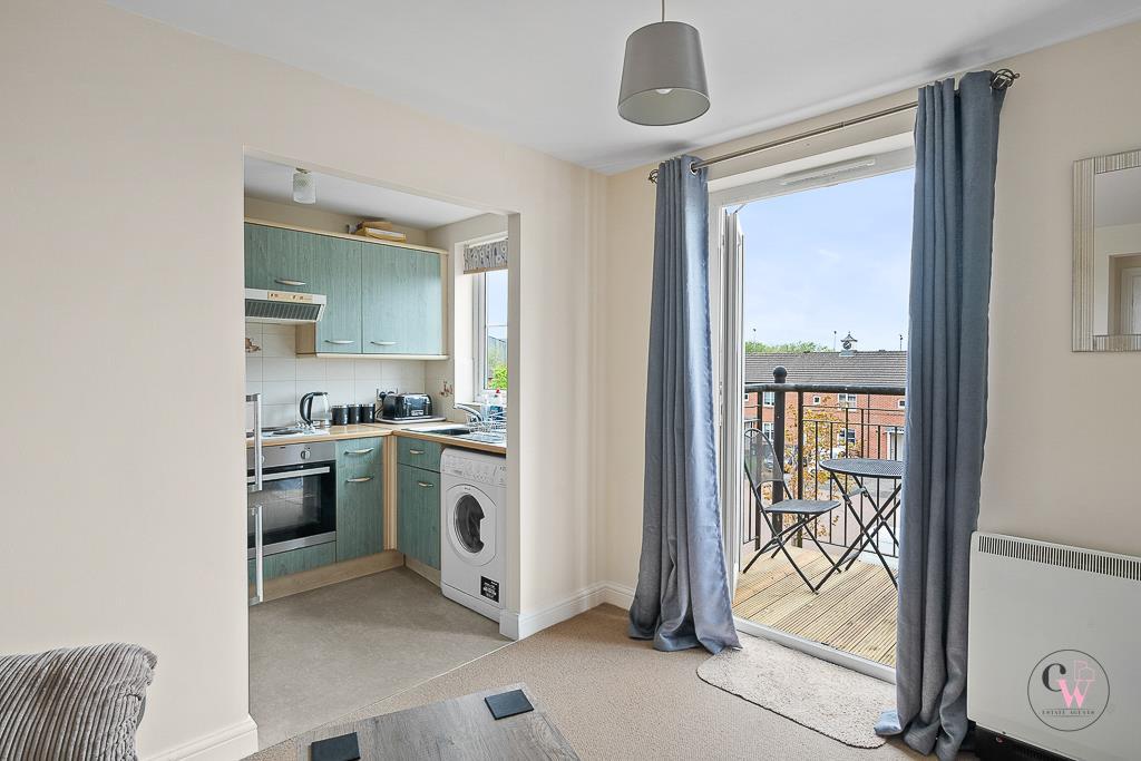 Lyndale Court, Winsford photo 3