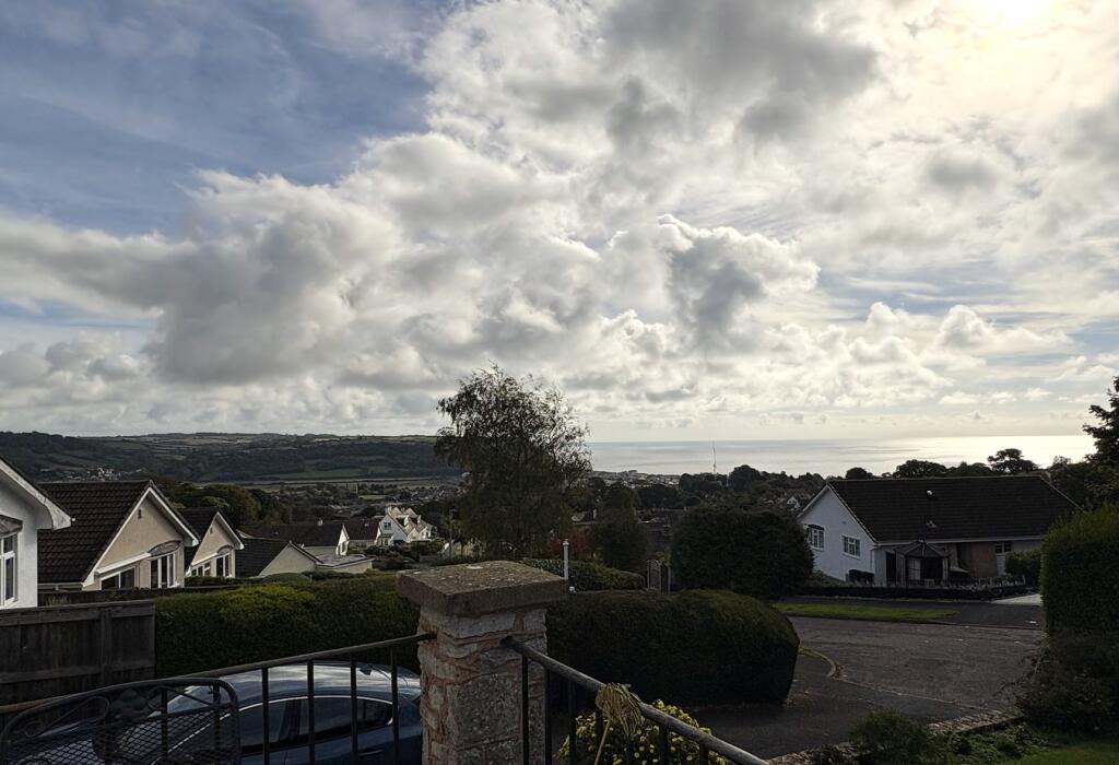 Upper Churston Rise, Seaton, Devon, EX12 photo 2
