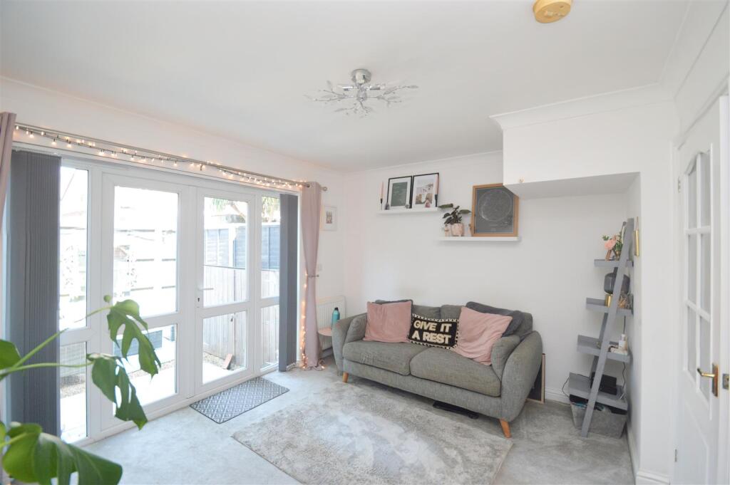 House in East Cowes, Osborne - View 5