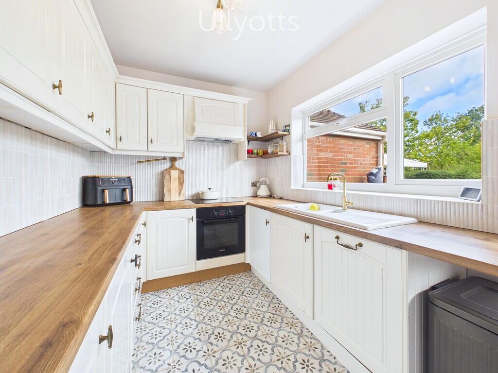 House in York, North Frodingham - View 5