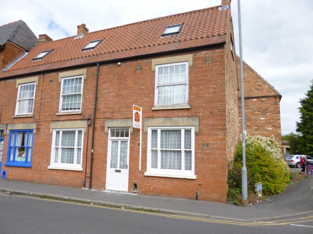 Main image of property: Balderton Gate, Newark, NG24