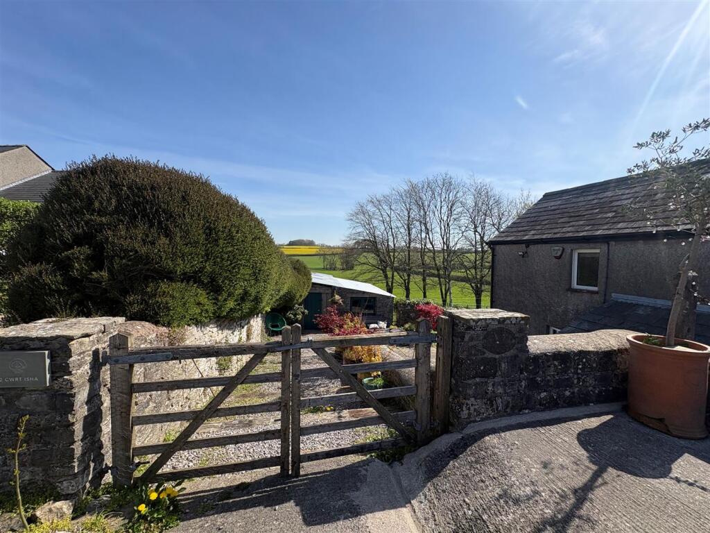 Main image of property: Cwrt Ysha, Tythegston, Bridgend County Borough, CF32 0ND