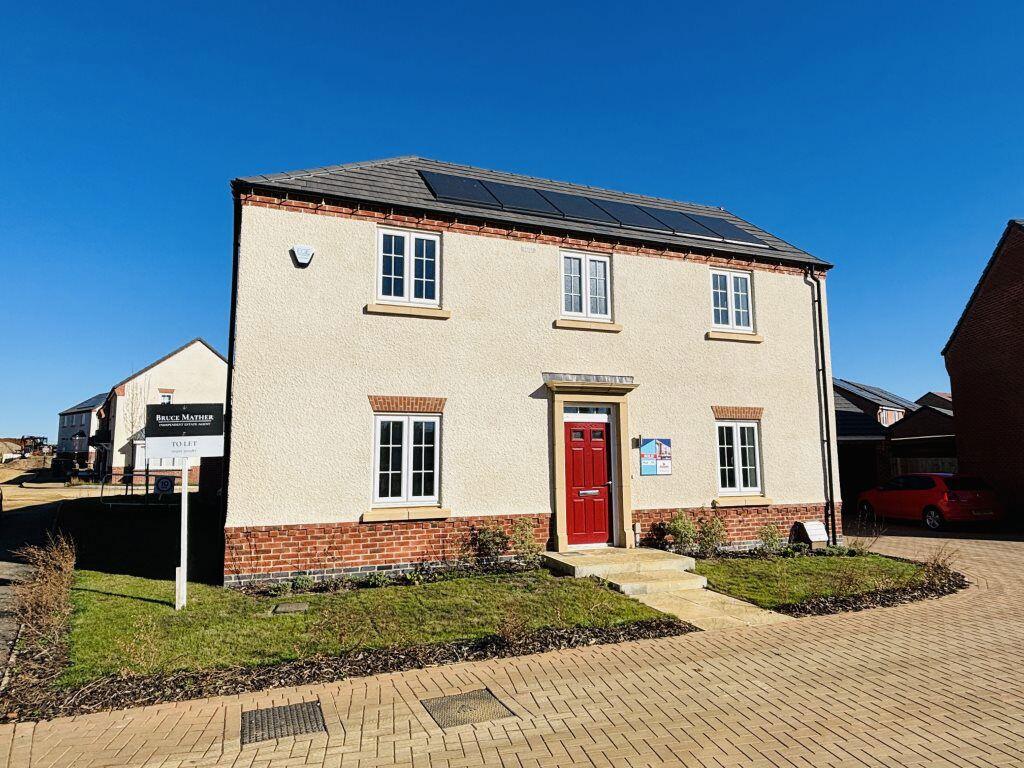 Main image of property: STAUNTON BROADWAY, GRANTHAM