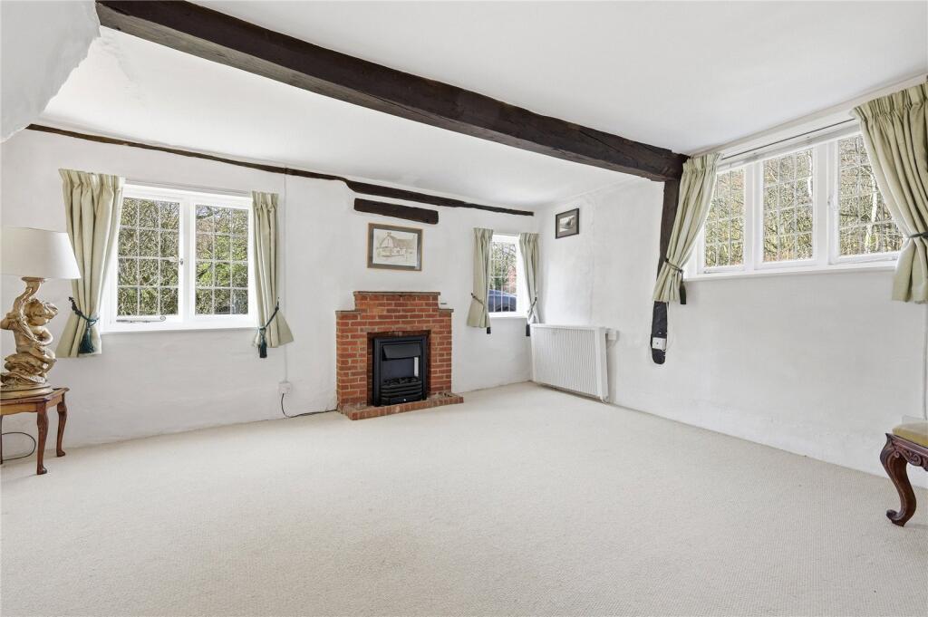 House in Braintree, Wethersfield - More