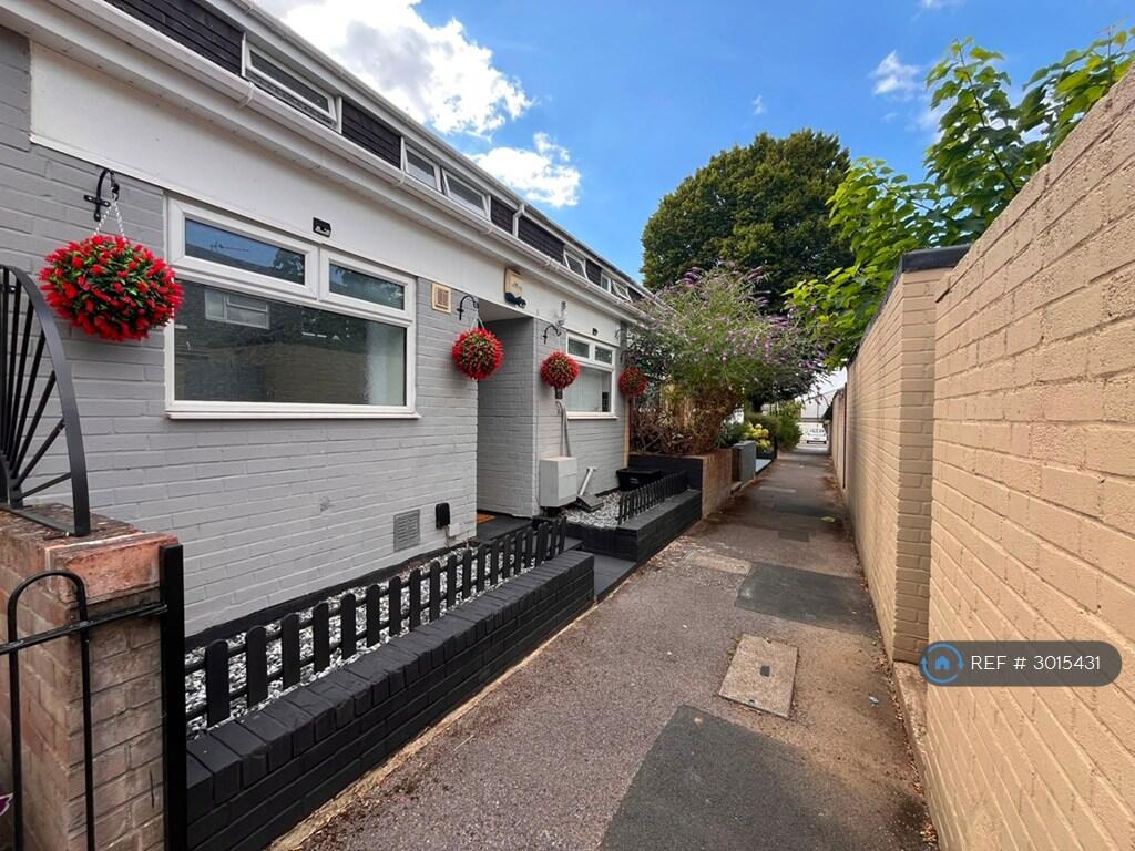House in Southampton - View 2