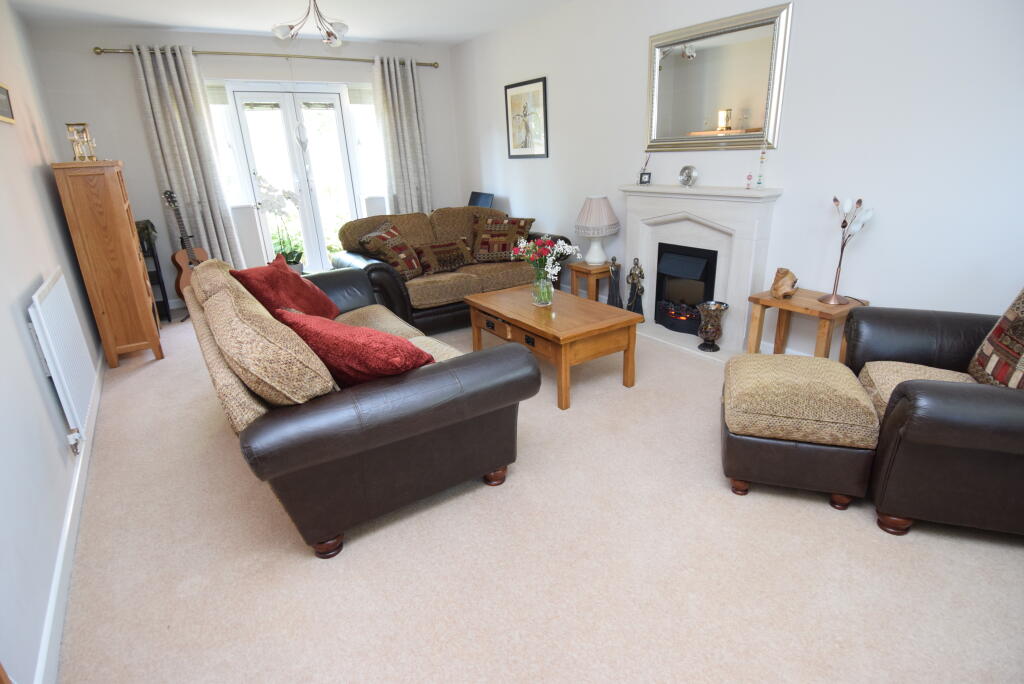 House in Salisbury - View 5