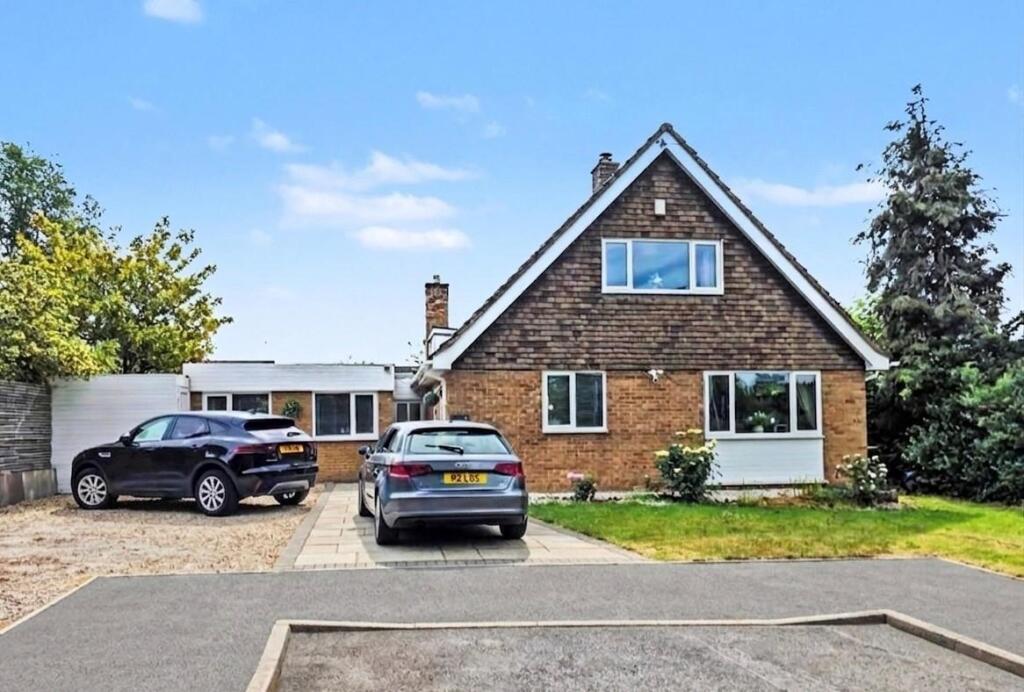 Main image of property: Chestnut Avenue, Wootton, Northampton
