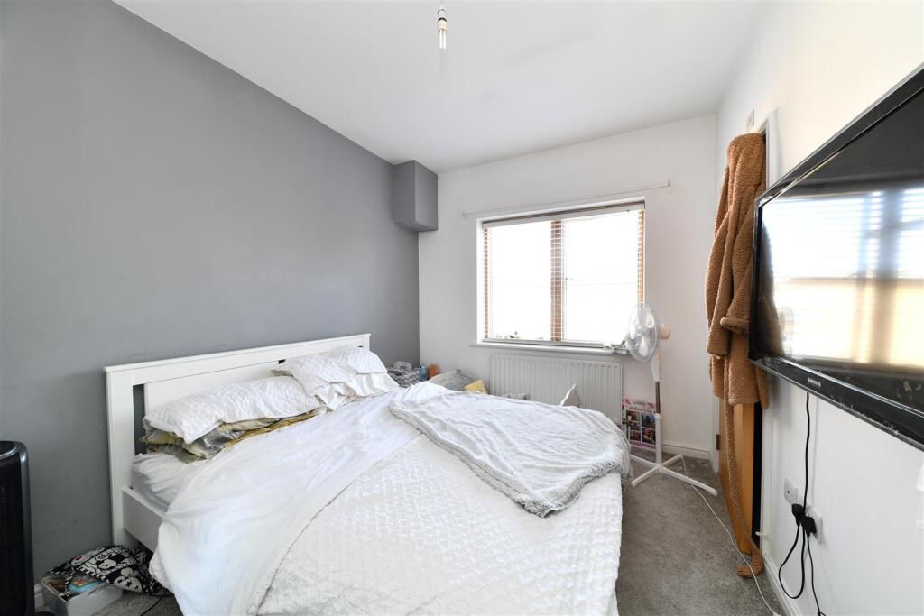 Apartment in Stevenage - More